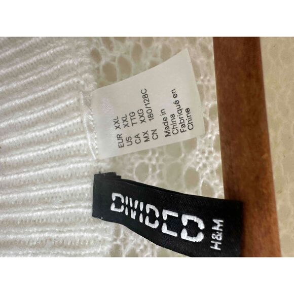 H&M Sweater Womens Size XXL Ivory White Pullover Longsleeve Ruffled Lacebook - Picture 2 of 10